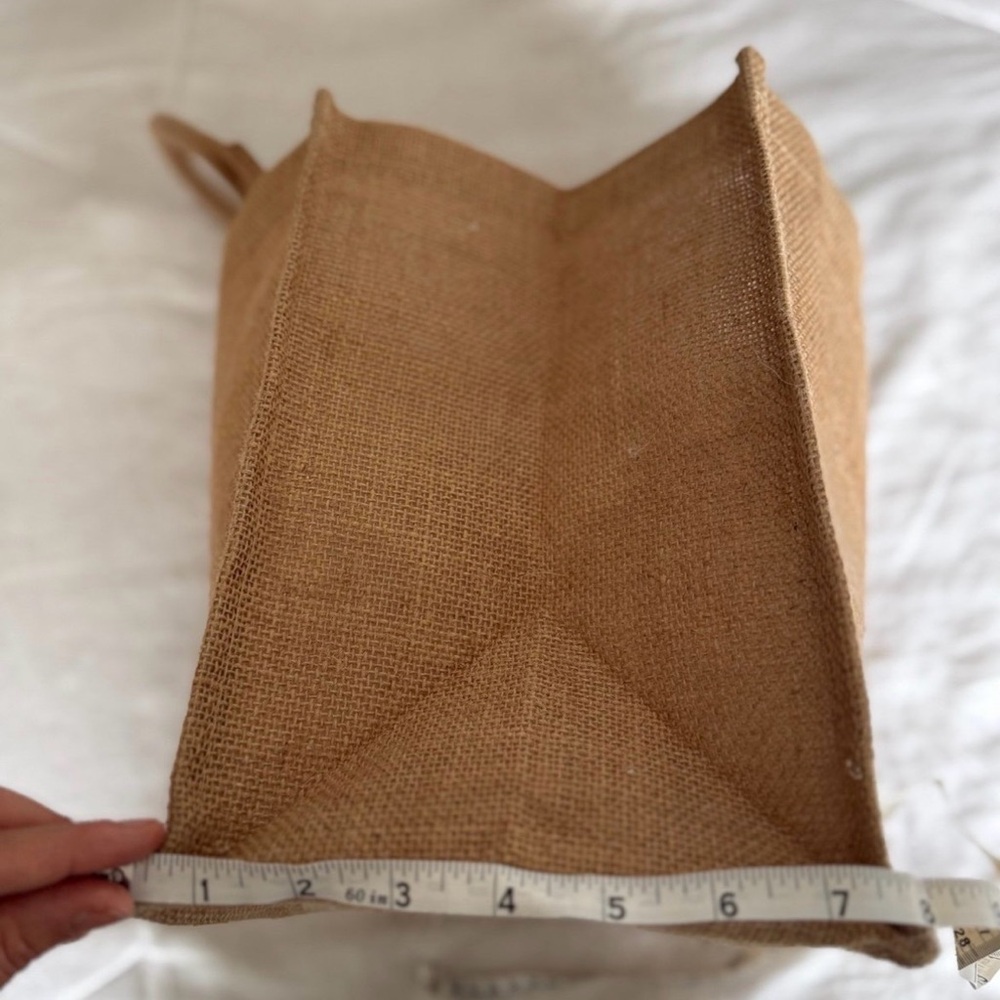Neutral Raffia Tote Bag with Rope Handles - Picture 4 of 5